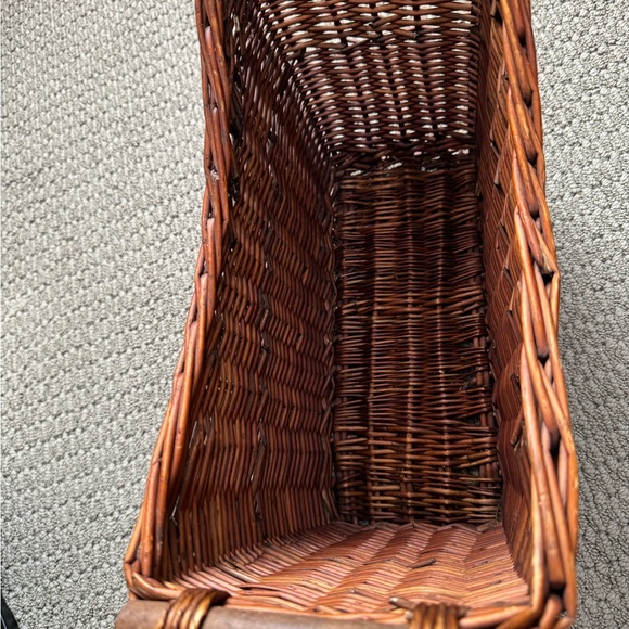 Rustic Brown Wicker Storage Basket - Picture 9 of 9